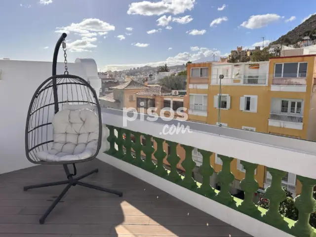 Casa en venta en Avenida Veinticinco de Julio, cerca de Calle del Amor, Salamanca-Uruguay-Las Mimosas (Distrito Centro-Ifara. Santa Cruz de Tenerife Capital) de 1.200.000 €