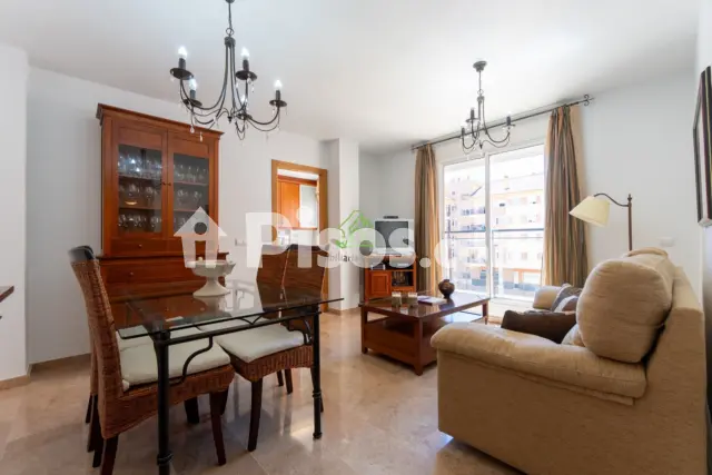 Apartamento en venta en Calle Periodista Antonio Herrero, Vista Alegre (Distrito Norte. Murcia Capital) de 279.000 €