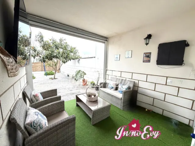 Casa en venta en Calle del Bambú, Las Palmeras-Dehesilla (Sanlúcar de Barrameda) de 239.900 €