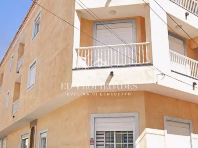 Piso en venta en Avenida Quitero, Guargacho-Guaza-Cho (Arona) de 175.000 €