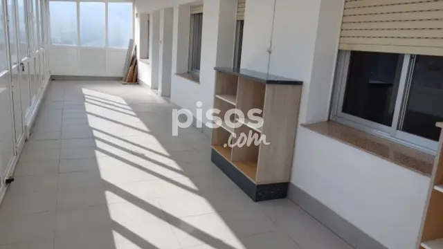Piso en venta en Calle del Doctor Esperante, 8, Outes de 60.000 €