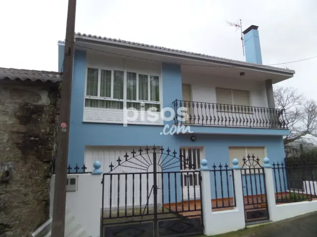 Casa en venta en Calle Viro, Número 21, Aspera (Cruceiro de Roo, O). Municipio de Outes de 300.000 €