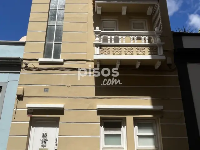 Casa en venta en Calle Santiago, cerca de Calle San Antonio, Toscal (Distrito Centro-Ifara. Santa Cruz de Tenerife Capital) de 470.000 €