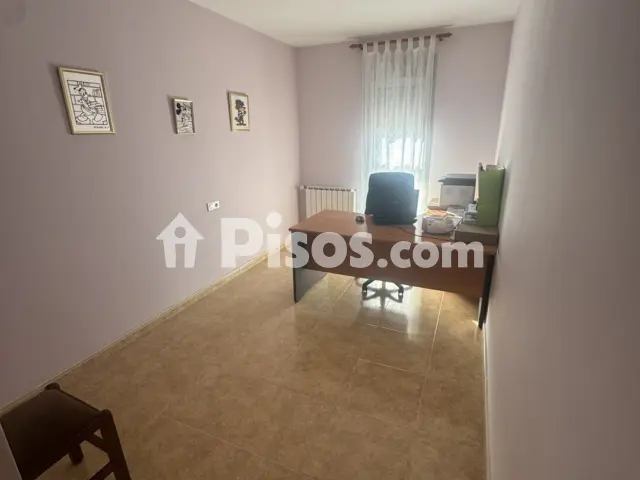 Chalet adosado en venta en Avenida de Juan Carlos I, cerca de Calle de Santa Juliana