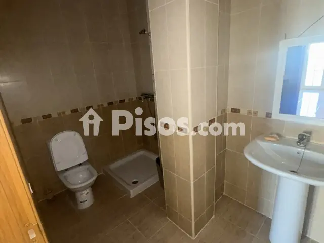 Piso en venta en Calle de Socuéllamos, cerca de Calle de San Luis