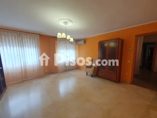 Piso en venta en Cañamares-Libertad