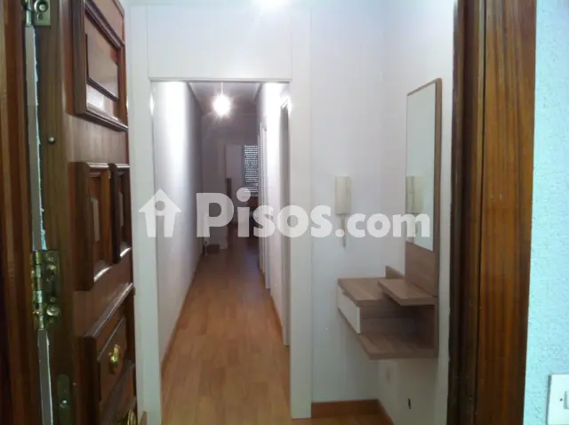 Piso en alquiler en Calle del Pozo Amarillo