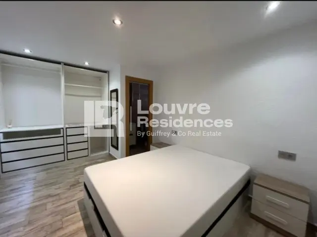 Habitación en alquiler en Avenida del Conde de Lumiares, Altozano (Distrito Campoamor-Altozano. Alicante - Alacant) de 400 €<span>/mes</span>