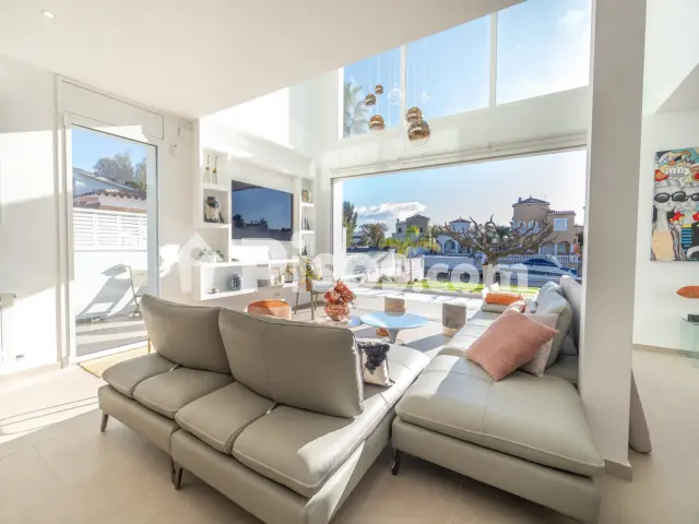 Casa en venta en Empuriabrava, Empuriabrava (Castelló d'Empúries) de 1.395.000 €