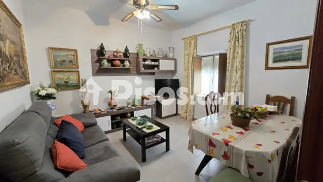 Casa en venta en Calle Virgen, 67, cerca de Camino del Pantano, Aliseda de 59.900 €