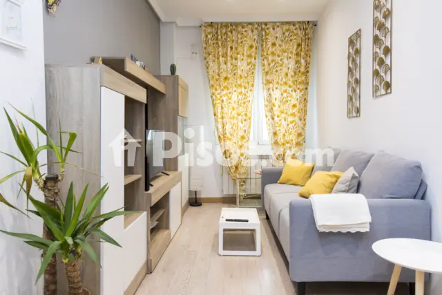 Piso en alquiler en Calle de Baltasar Gracián, 25, Universidad (Zaragoza Capital) de 1.520 €<span>/mes</span>