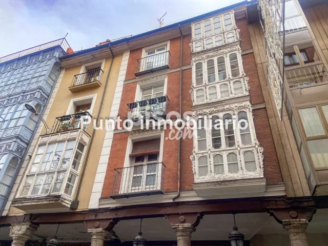 Piso en venta en Calle de la Especería, Centro (Valladolid Capital) de 360.000 €