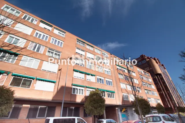 Piso en venta en Calle de Álvarez Taladriz, Paseo Zorrilla-Campo Grande-Cuatro de Marzo (Valladolid Capital) de 268.000 €