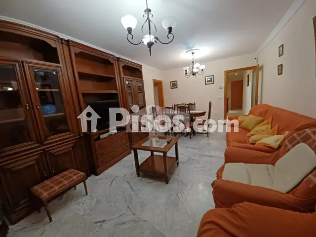 Piso en venta en Calle de San Francisco, 63, Villanueva de la Serena de 140.000 €