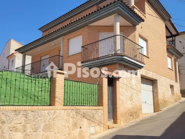 Casa en venta en Calle Mayor de Castralvo, Pedanías (Teruel Capital) de 580.000 €
