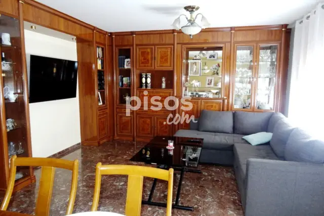 Casa en venta en Carretera de Muel, Épila de 165.000 €