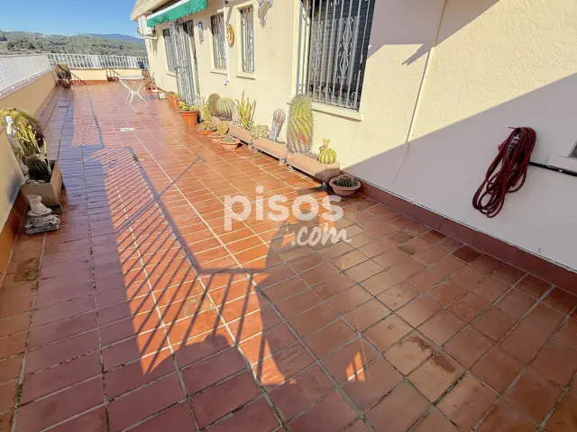 Ático en venta en Zona Nord-La Serreta, Zona Nord-La Serreta (Rubí) de 287.000 €