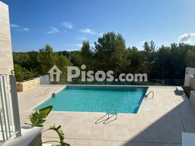 Piso en alquiler en Calle Margalida Jofre, La Teulera (Distrito Ponent. Palma de Mallorca) de 2.650 €<span>/mes</span>
