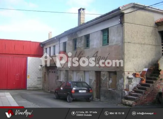 Nave comercial en venta en Parcela Industrial Para Equipamientos, Con 2 Casas y 2 Naves., Granda-Tiñana-Hevia (Siero) de 160.000 €