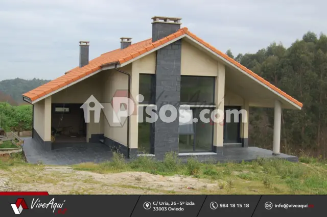 Chalet en venta en Cudillero, Zona de - Cudillero, Santa Marina (Cudillero) de 400.000 €