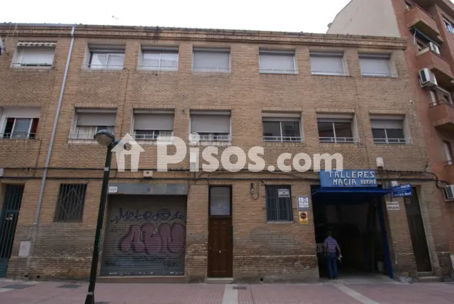 Local comercial en venta en Calle de Borja, número 10, Delicias (Zaragoza Capital) de 60.000 €