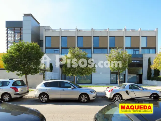 Apartamento en venta en Avenida de Leganés, 54, Parque Ondarreta-Urtinsa (Alcorcón) de 300.000 €