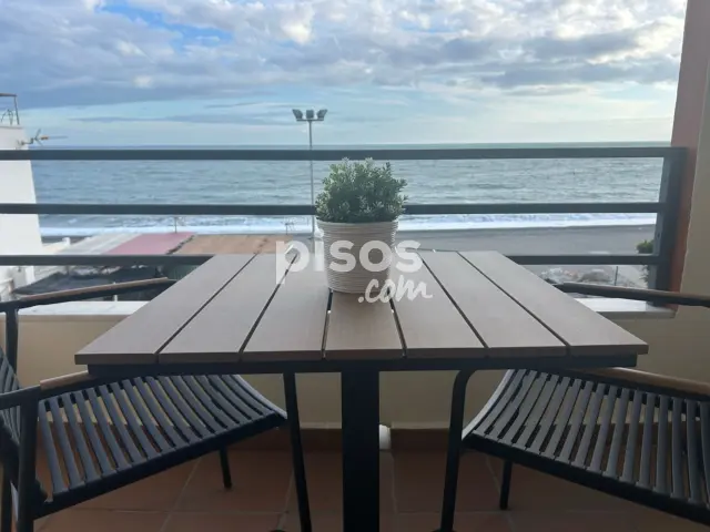 Piso en alquiler en Avenida Andalucía, cerca de Calle Real, Caleta de Vélez-Lagos (Vélez-Málaga) de 1.000 €<span>/sem</span>