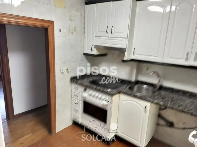 Piso en venta en Paseo del Prado de la Magdalena, Hospital-Rondilla-Santa Clara (Valladolid Capital) de 135.000 €