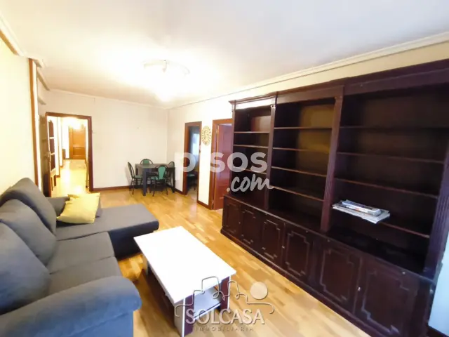 Piso en alquiler en Calle de los Embajadores, cerca de Calle Abierta, Las Delicias (Valladolid Capital) de 670 €<span>/mes</span>