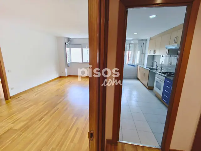 Piso en venta en Carrer de Parcerisa, La Bordeta (Distrito Sants-Montjuïc. Barcelona Capital) de 355.000 €