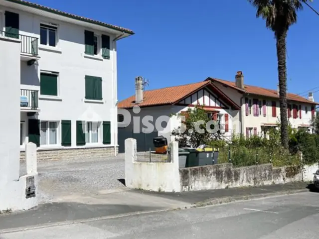 Piso en venta en Calle Chênes, Hendaye de 185.000 €