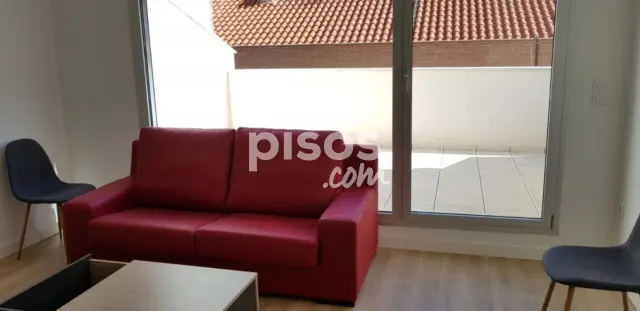 Piso en alquiler en Calle Nueva, Carretas (Albacete Capital) de 950 €<span>/mes</span>