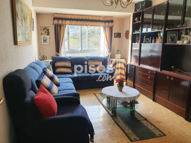 Piso en venta en Calle de Uistin, Lasarte-Oria de 473.000 €