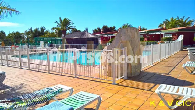 Casa adosada en venta en Calle Gran Bungalow Maspalomas Campo de Golf, Maspalomas-Meloneras (San Bartolomé de Tirajana) de 280.000 €