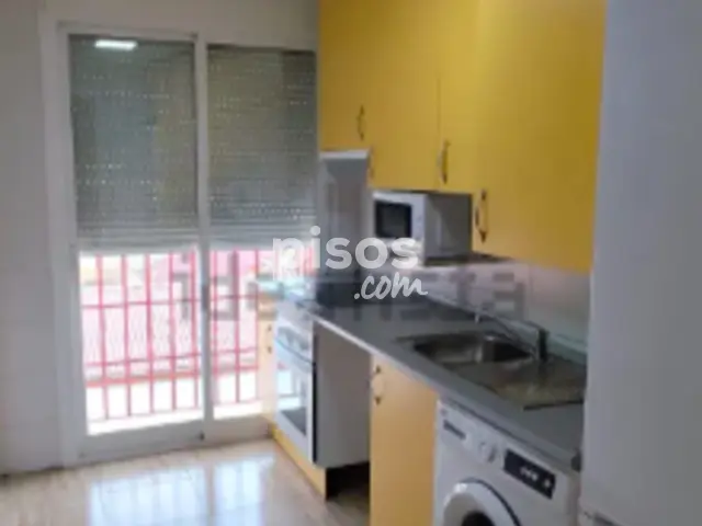 Piso en alquiler en Calle Toledo, cerca de Calle Médico, Cabañas de La Sagra de 750 €<span>/mes</span>