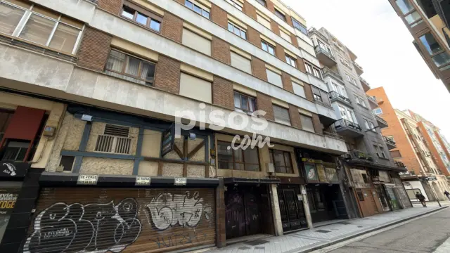 Apartamento en alquiler en Calle del Perú, 5, Centro (Valladolid Capital) de 700 €<span>/mes</span>