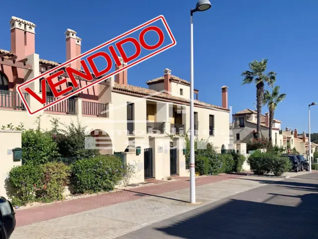 Chalet adosado en venta en Calle de Miguel de Unamuno, 1, Zona Costa Esuri (Ayamonte) de 142.000 €