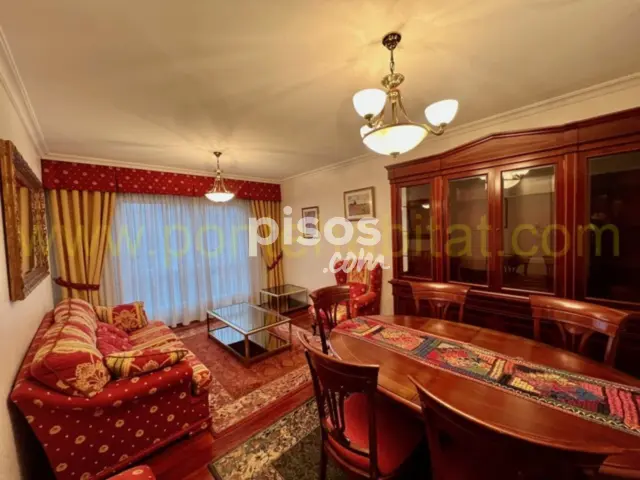 Piso en alquiler en Calle de Rodríguez Seoane, A Seca-Os Salgueriños (Pontevedra Capital) de 900 €<span>/mes</span>