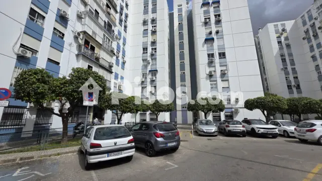 Piso en venta en Calle de Rafael Alberti, 3, San José-San Carlos-Fontanal (Distrito San Pablo-Santa Justa. Sevilla Capital) de 239.990 €