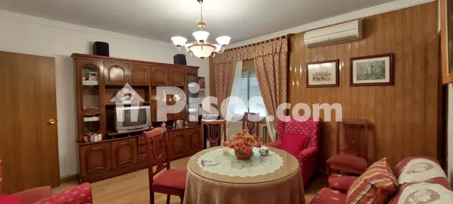 Piso en venta en Calle de Ortiz de Zárate