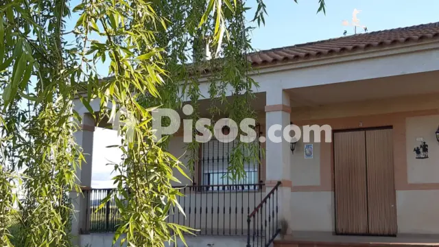 Chalet rústico en venta en Camino de Capitana