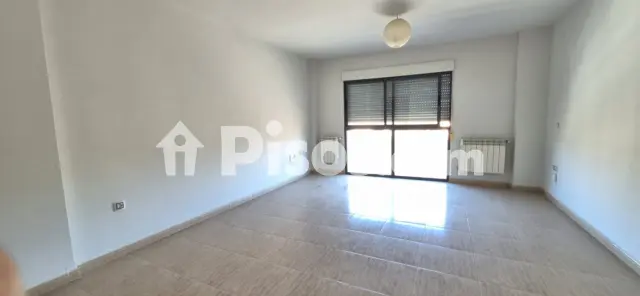 Piso en venta en Avenida de Las Lagunas de Ruidera