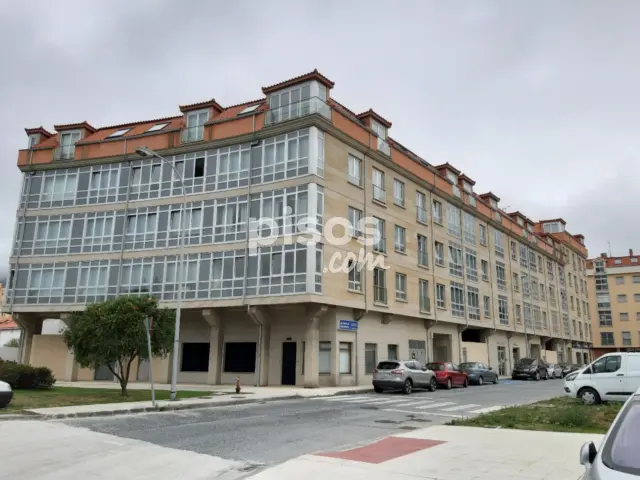 Piso en alquiler en Calle Rio Maguleiro, Número 4, Cariño de 490 €
