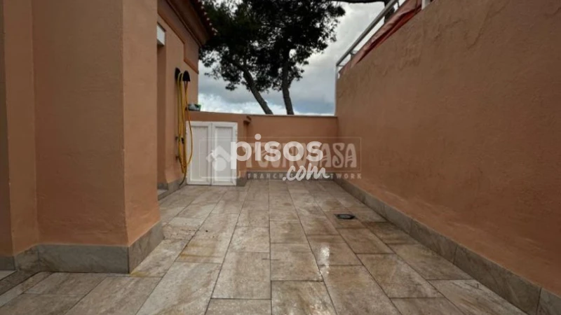 Casa adosada en alquiler en Santa Eufemia, Santa Eufemia (Tomares) de 1.400 €<span>/mes</span>