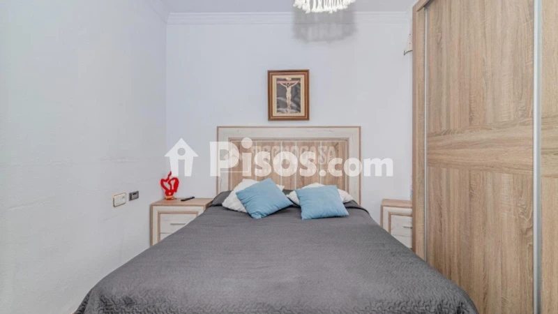 Piso en venta en Calle Ballesteros - Vista 2