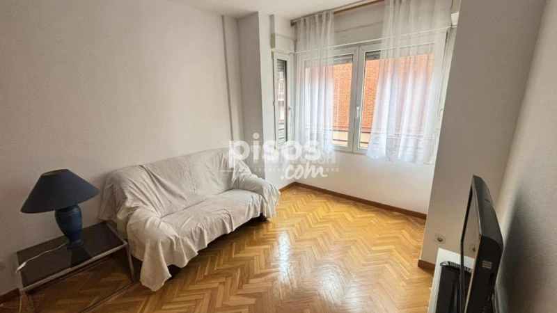 Piso en alquiler en Bellas Vistas