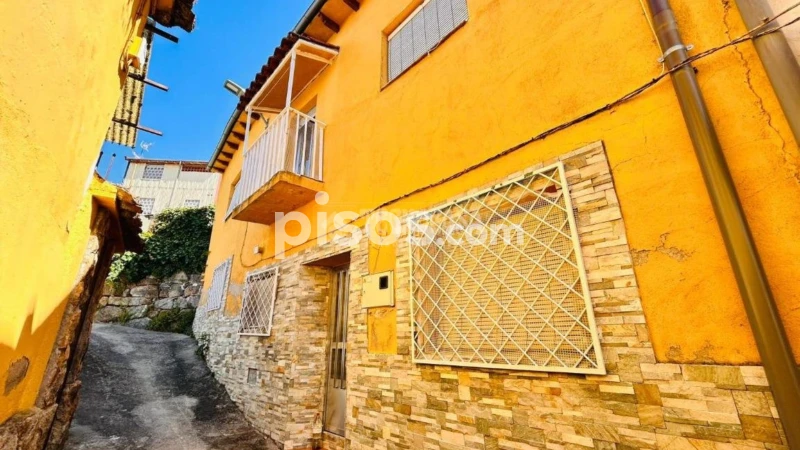 Casa adosada en venta en Arenas de San Pedro, Arenas de San Pedro de 40.000 €