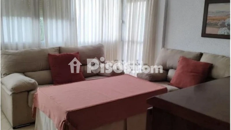 Fotografía del inmueble reportado: 900 €/mes — Sevilla, Sevilla