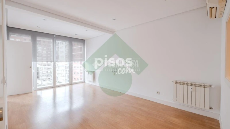 Piso en alquiler en Calle de Juan Hurtado de Mendoza