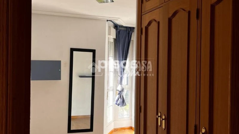 Piso en alquiler en Valdeacederas